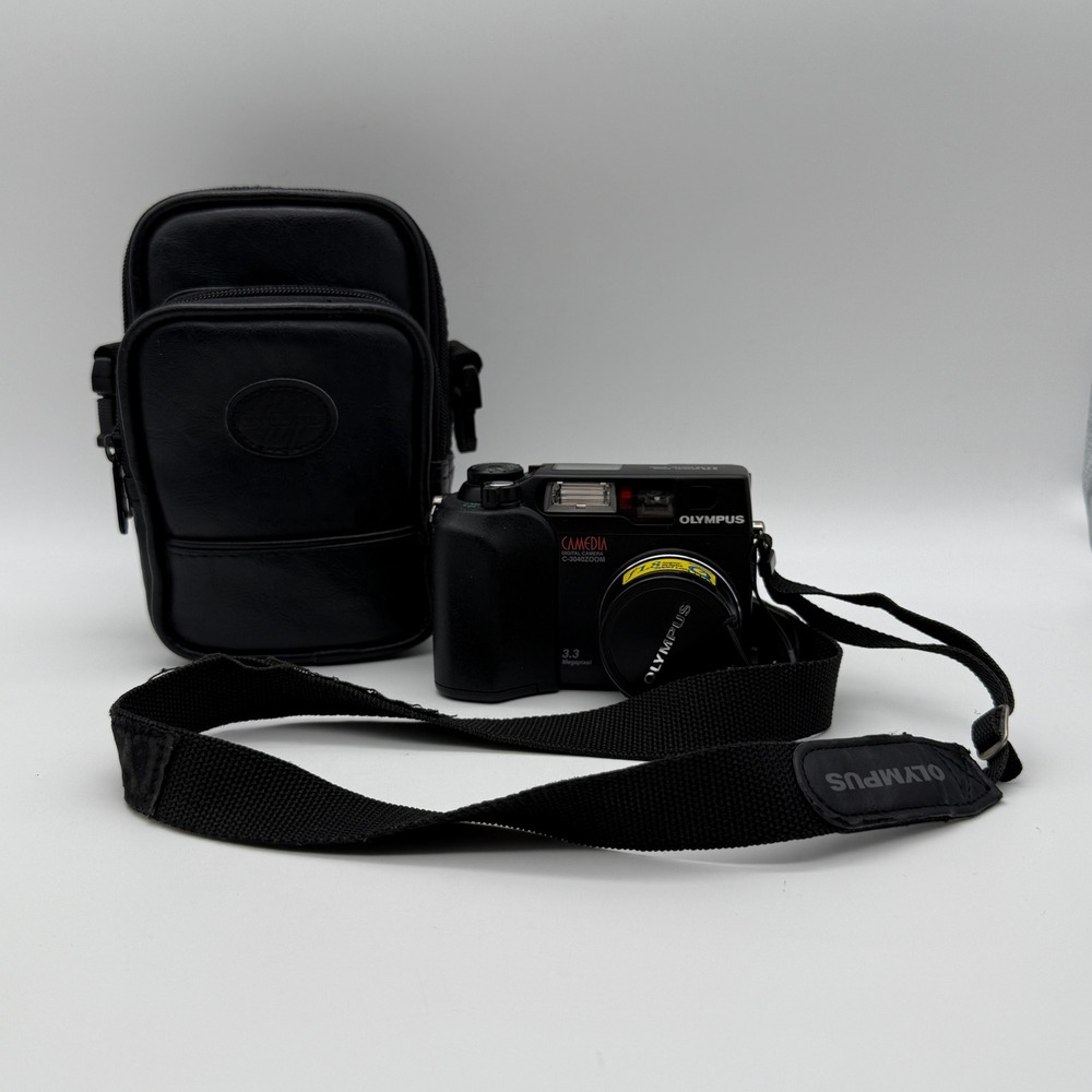 Olympus Camedia C-3040 Zoom Digital Camera Unisex Black 3.3MP f1.8 Case TESTED